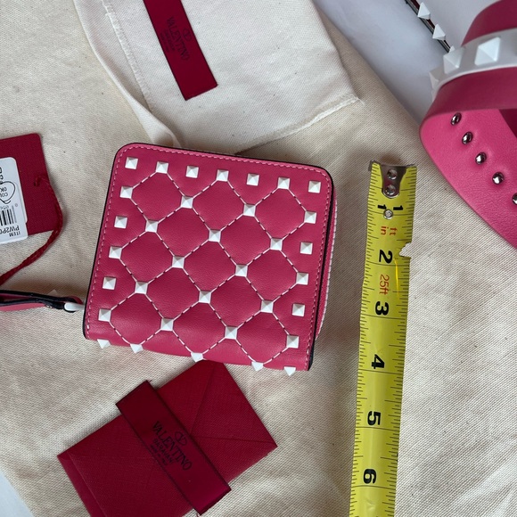 $3250 Set of 2 Valentino Garavani bag and wallet new with tag and dust bags - Picture 15 of 17